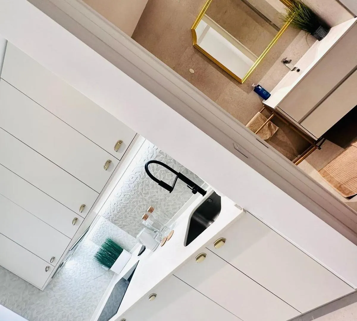 Lisbon 87 City Center Flat Ideal For Groups And Families 0*,  포르투갈