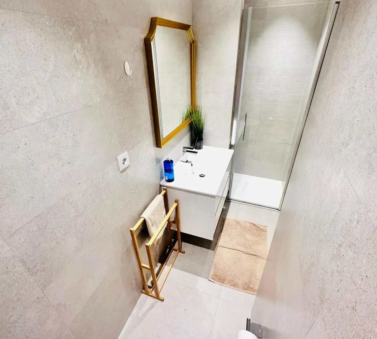 Lisbon 87 City Center Flat Ideal For Groups And Families